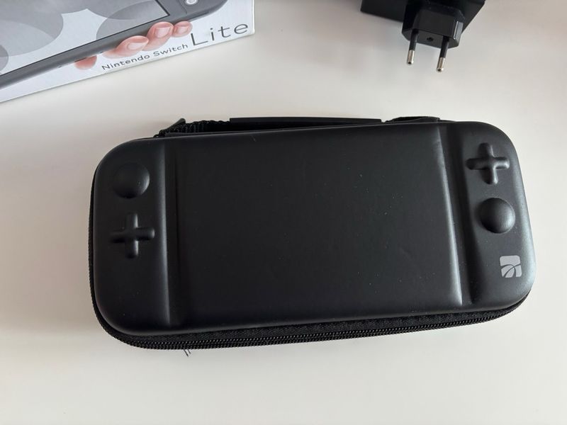 Nintendo Switch Lite gris + Animal Crossing afbeelding 6