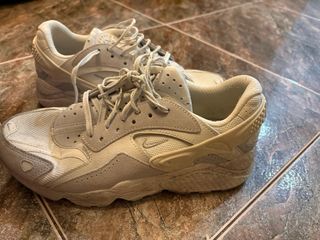 Nike Air Huarache Beige/Blanco Talla 40