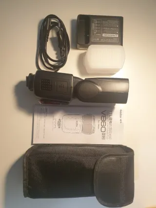 Flash Godox V860II para Nikon