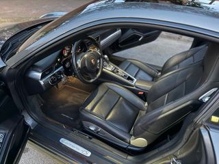 Porsche 911 Carrera 4s Coupe