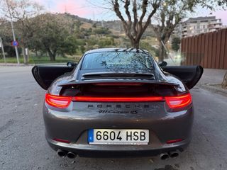 Porsche 911 Carrera 4s Coupe