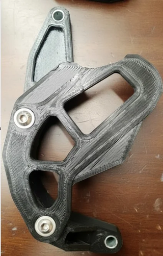 CFMoto 450MT - Protector piñón