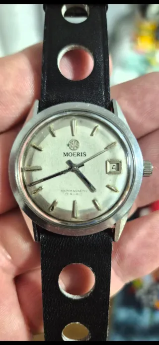 Reloj MOERIS