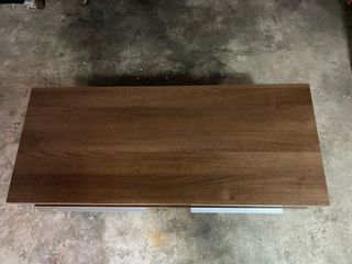 Mueble bajo con ruedas y cajones