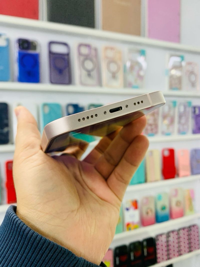 iPhone 13 128GB Rosa afbeelding 4