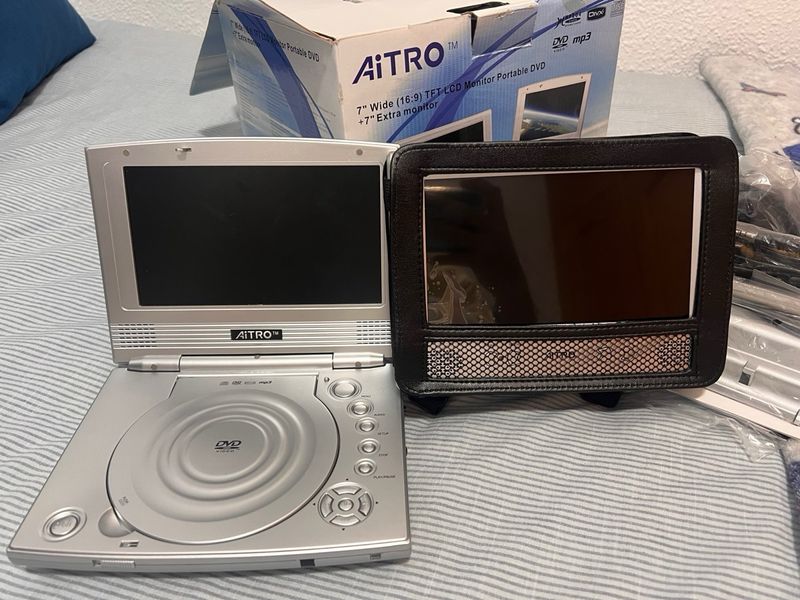 Reprod. DVD Coche AiTROL FCX201S + Monitor afbeelding 3