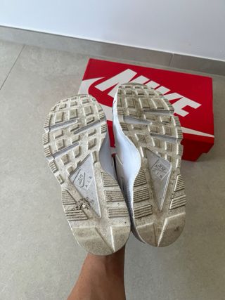 Nike Air Huarache Bianche