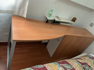 Cabecero (cama 90cm) con mesa escritorio y cajones