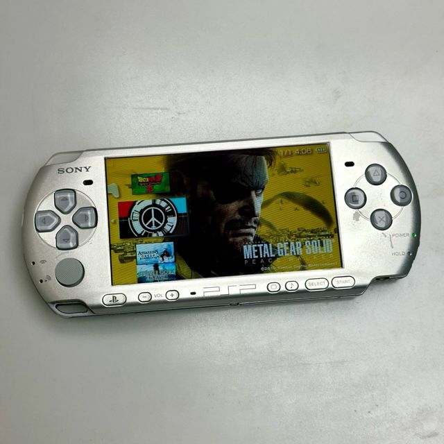 Sony PSP 3004 Silver – 32GB – Personalizada
