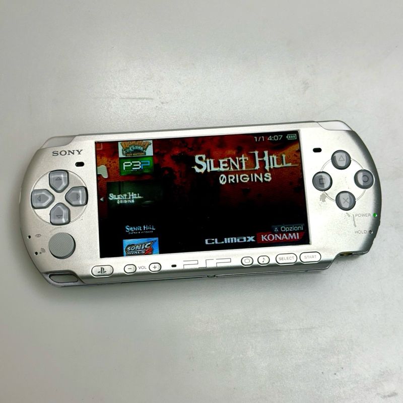 Sony PSP 3004 Silver – 32GB – Personalizada afbeelding 4