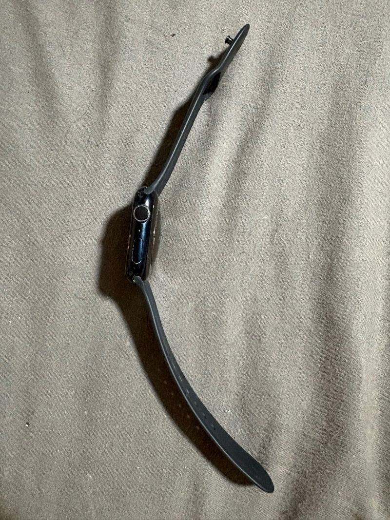 Apple Watch Series 7 Negro/Gris afbeelding 2