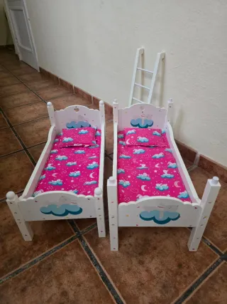 Trona, Cama y Litera para Muñecas