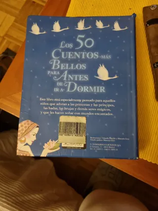 Los 50 cuentos más bellos para antes de ir a do...