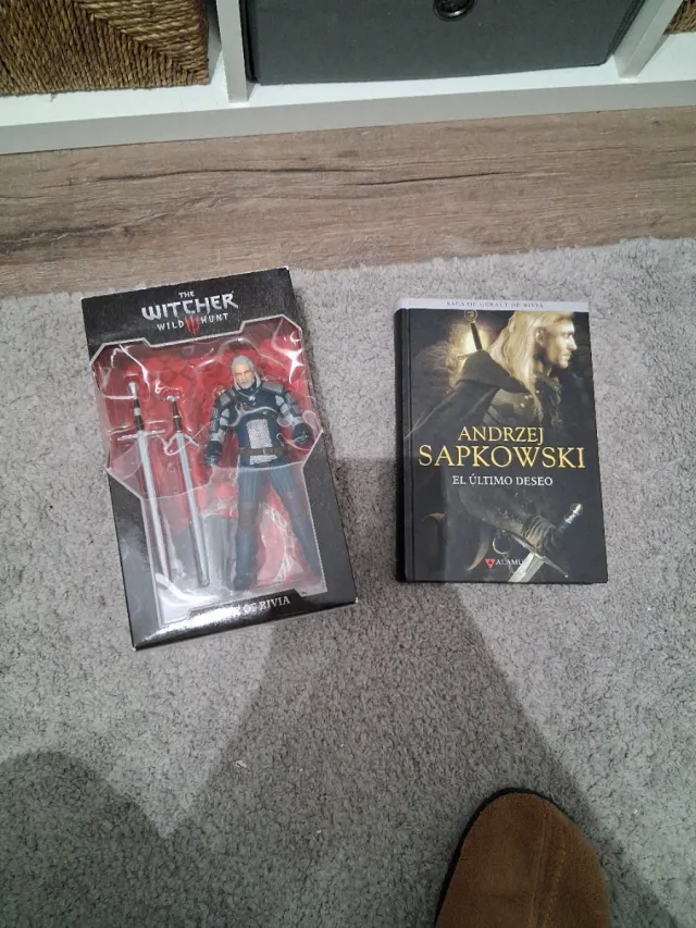 Lote The Witcher: Figura + El último deseo