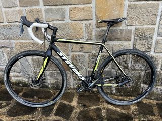 Bicicleta Ciclocross Gravel Stevens Tabor