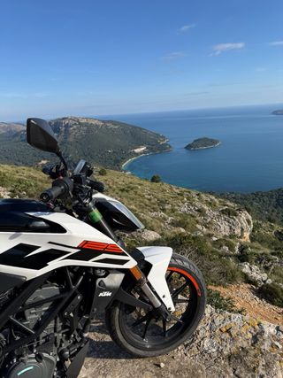 KTM Duke 125