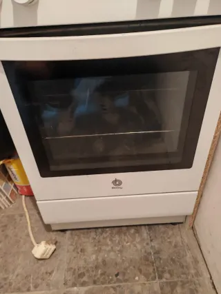 Horno con vitrocerámica blanco