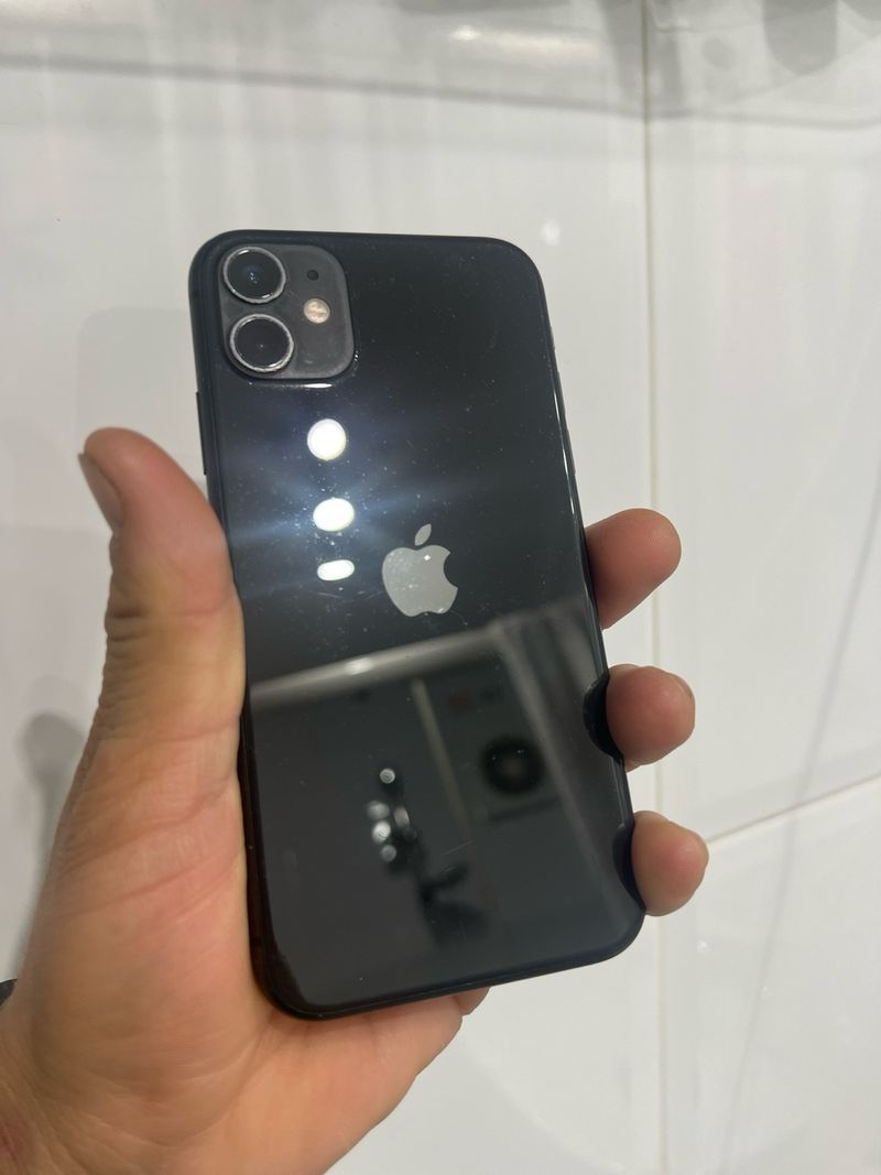 iPhone 11 Negro 128GB afbeelding 3