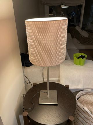 Lámpara de mesa altura regulable