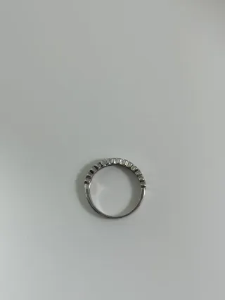 Sortija de oro  blanco con diamantes