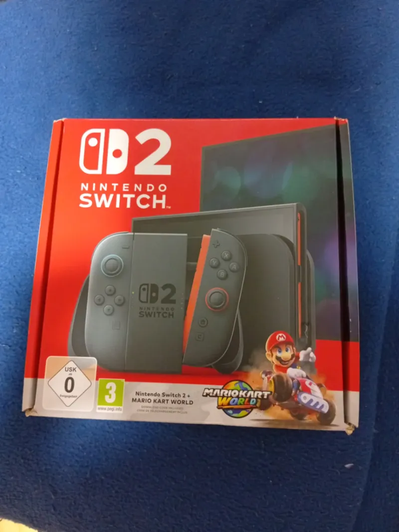 Nintendo Switch + Mario Kart World