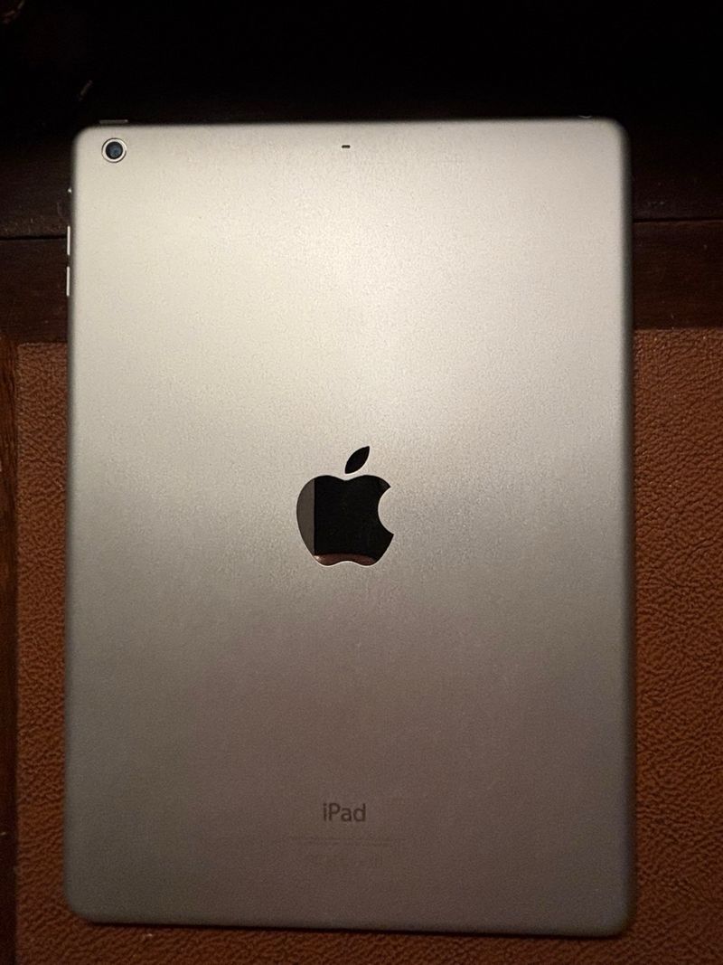 Apple iPad 1 64GB Blanco afbeelding 3