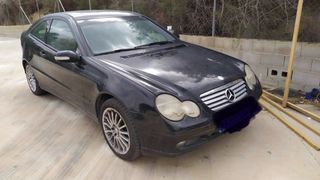 Mercedes-Benz Clase C 2004