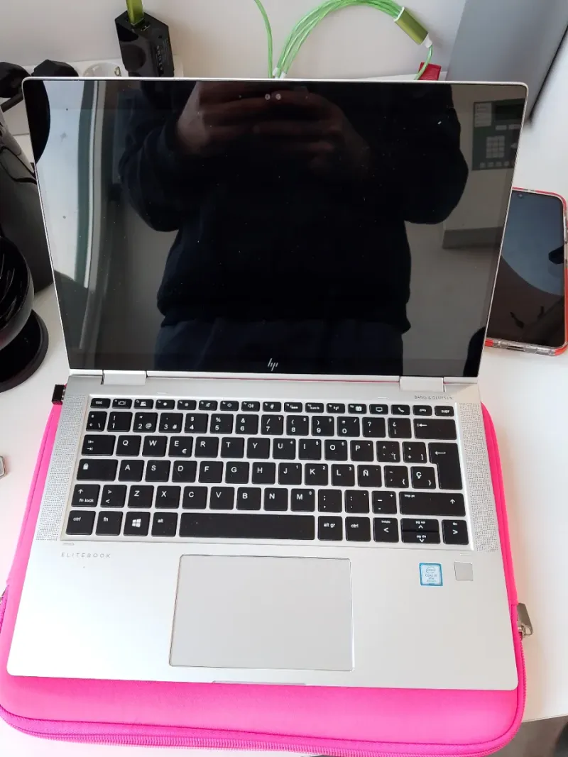 HP Elitebook G9 Plata