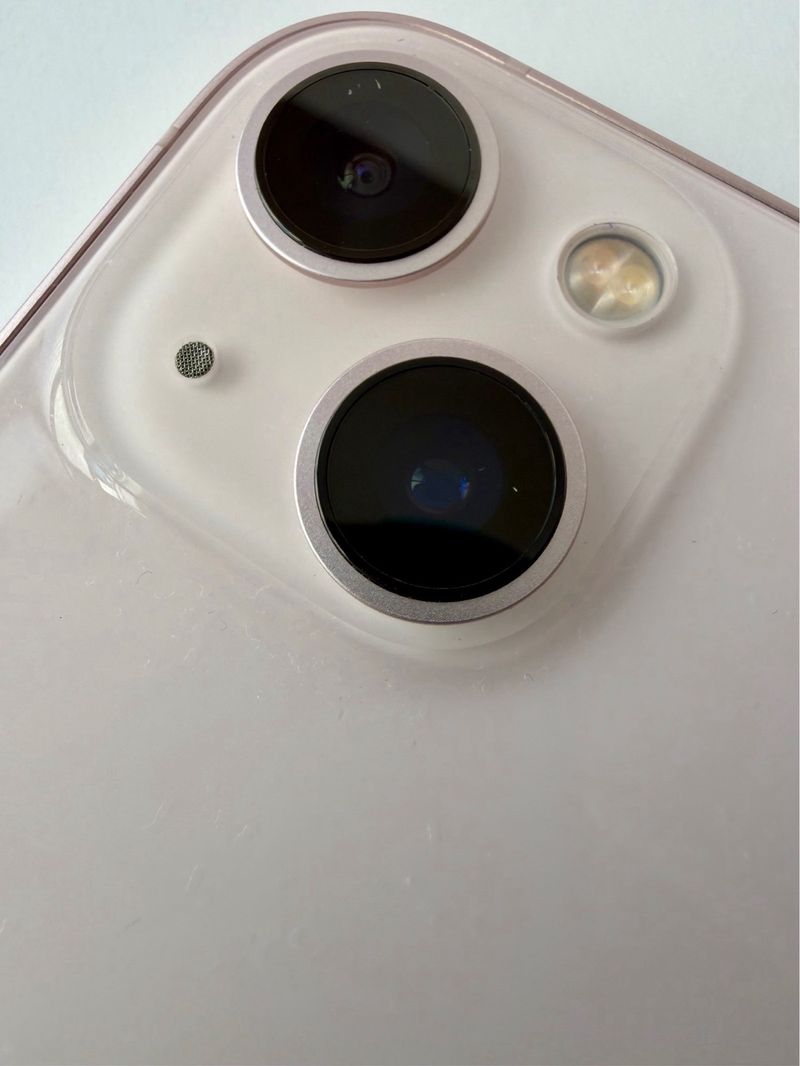 “iPhone 13 128GB Rosa – Impecable – Caja + Cable – afbeelding 5