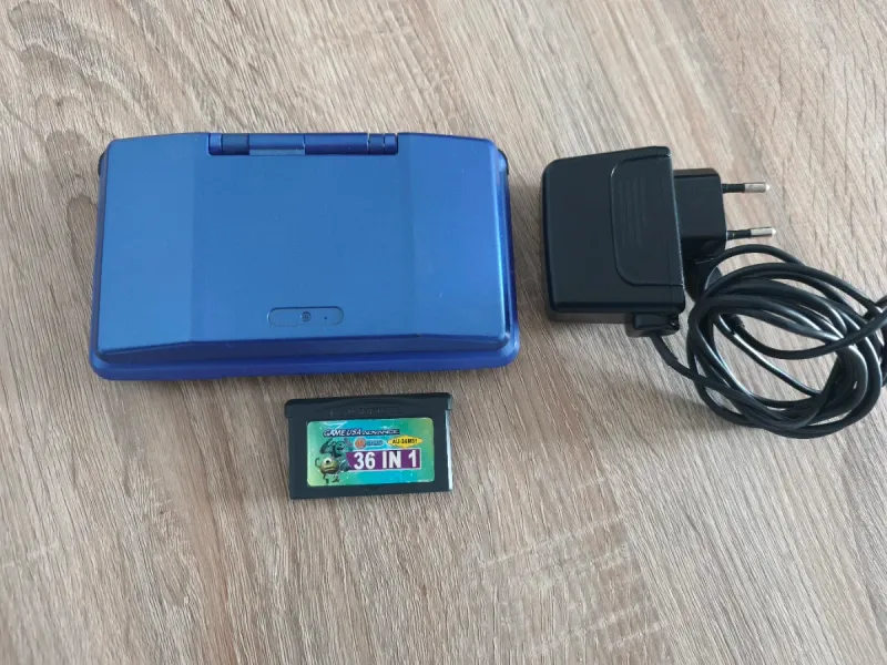 Nintendo DS Fat Azul + Cargador + Juego afbeelding 2