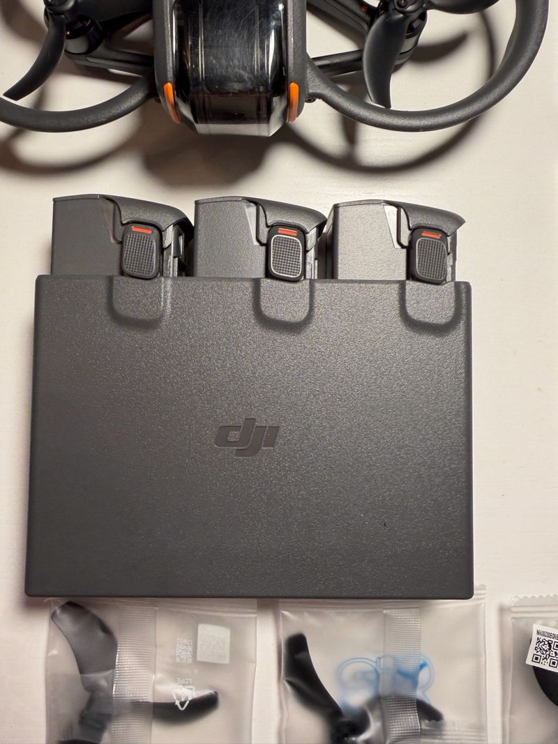 Dron DJI Avata 2 + Fly More + FPV Controller 2 afbeelding 6