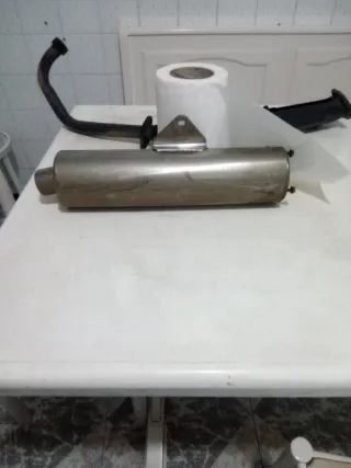 Tubo de escape Honda