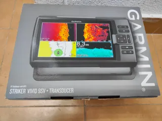 Sonda Garmin Striker Vivid 9sv + Bateria 12v7amp