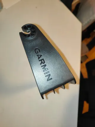 Sonda Garmin Striker Vivid 9sv + Bateria 12v7amp