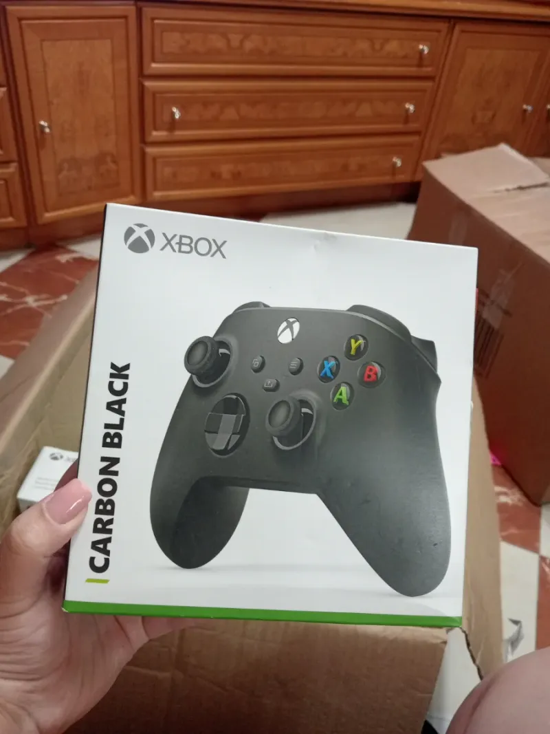Mando Xbox Carbon Black