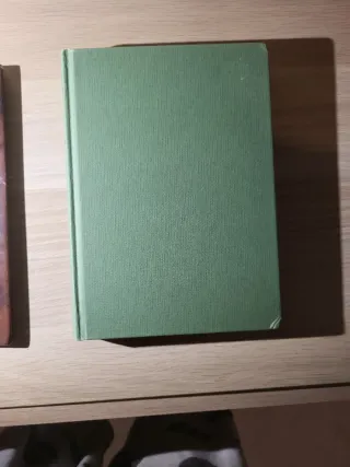 Los Guardianes del Pasado