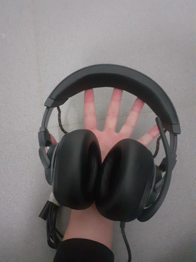 Auriculares JBL Gaming con micrófono