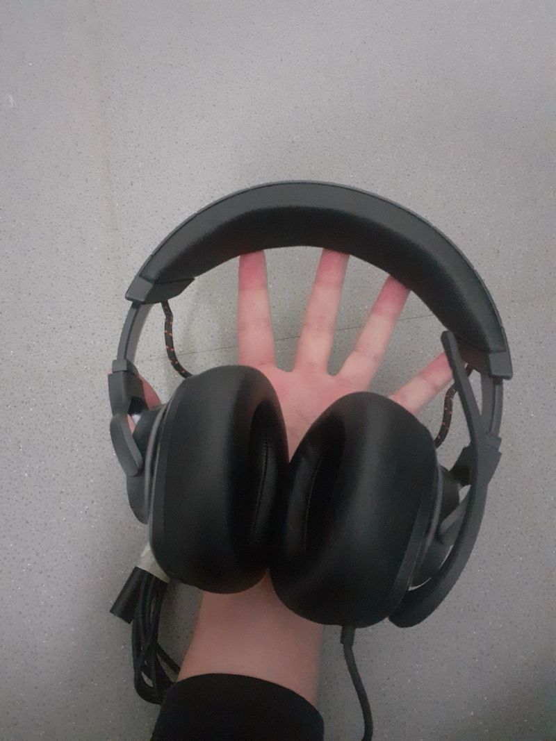 Auriculares JBL Gaming con micrófono