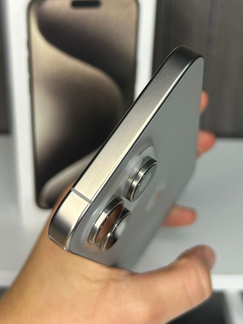 iPhone 15 Pro Max 256GB como nuevo afbeelding 5
