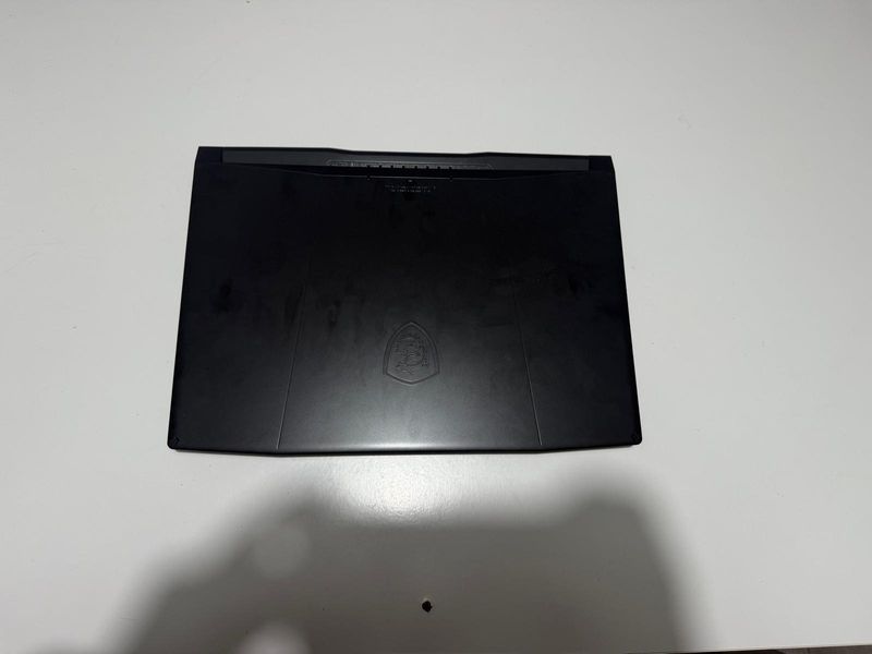 MSI Katana i7 RTX 4070 32GB RAM 1TB SSD