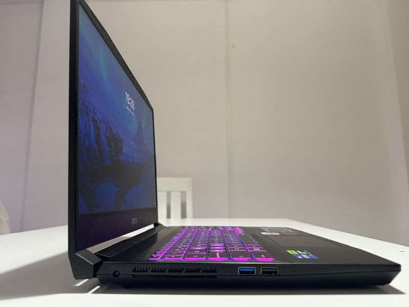 MSI Katana i7 RTX 4070 32GB RAM 1TB SSD afbeelding 2