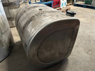 Depósito Camión Volvo Renault