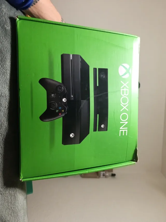 XBOX ONE CON UN MANDO NEGOCIABLES!!