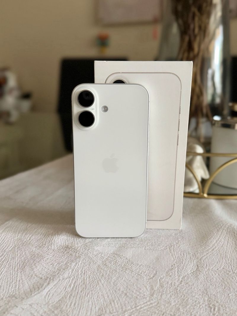 iPhone 17 Blanco afbeelding 5