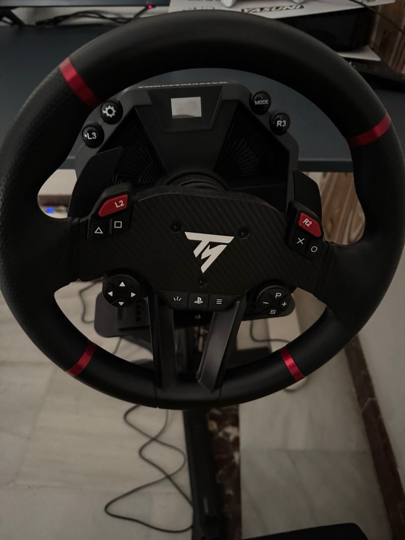 Volante Thrustmaster T598