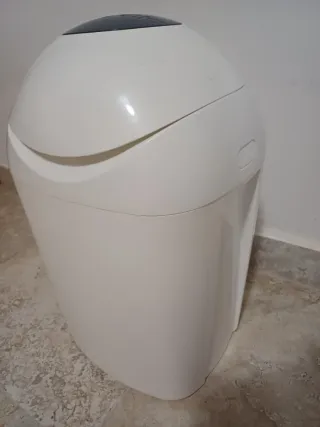 Contenedor de pañales Tommee Tippee