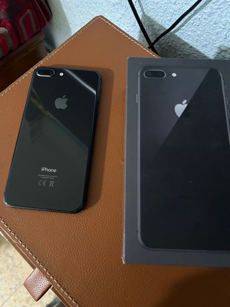 iPhone 8 Plus Space Gray 256GB afbeelding 2