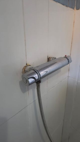 Fontanero  – Reparaciones y Instalaciones