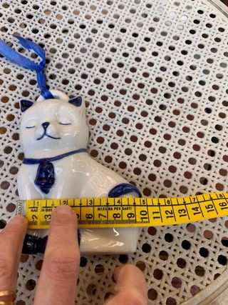 Gatto bianco decorativo da appendere in ceramica