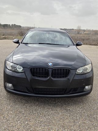 BMW 320 coupe 2009